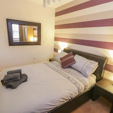 6 Admiral Chaloner House * Guisborough