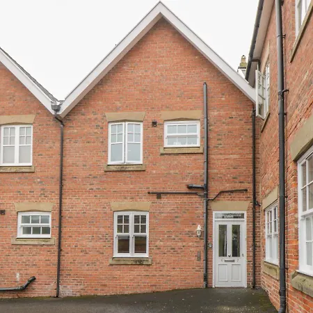 6 Admiral Chaloner House Apartment Guisborough